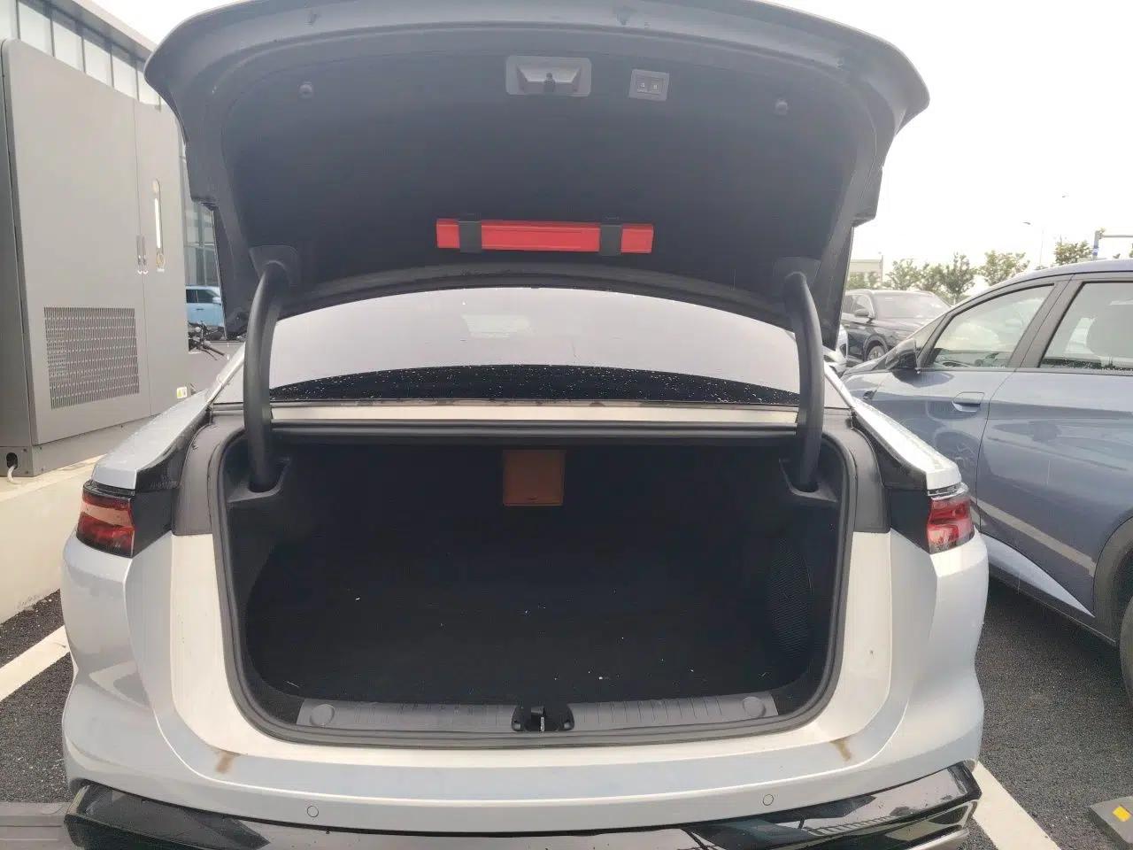 BYD Han L 2025 EV Four-Wheel Drive LiDAR Flagship Model — миниатюра 19