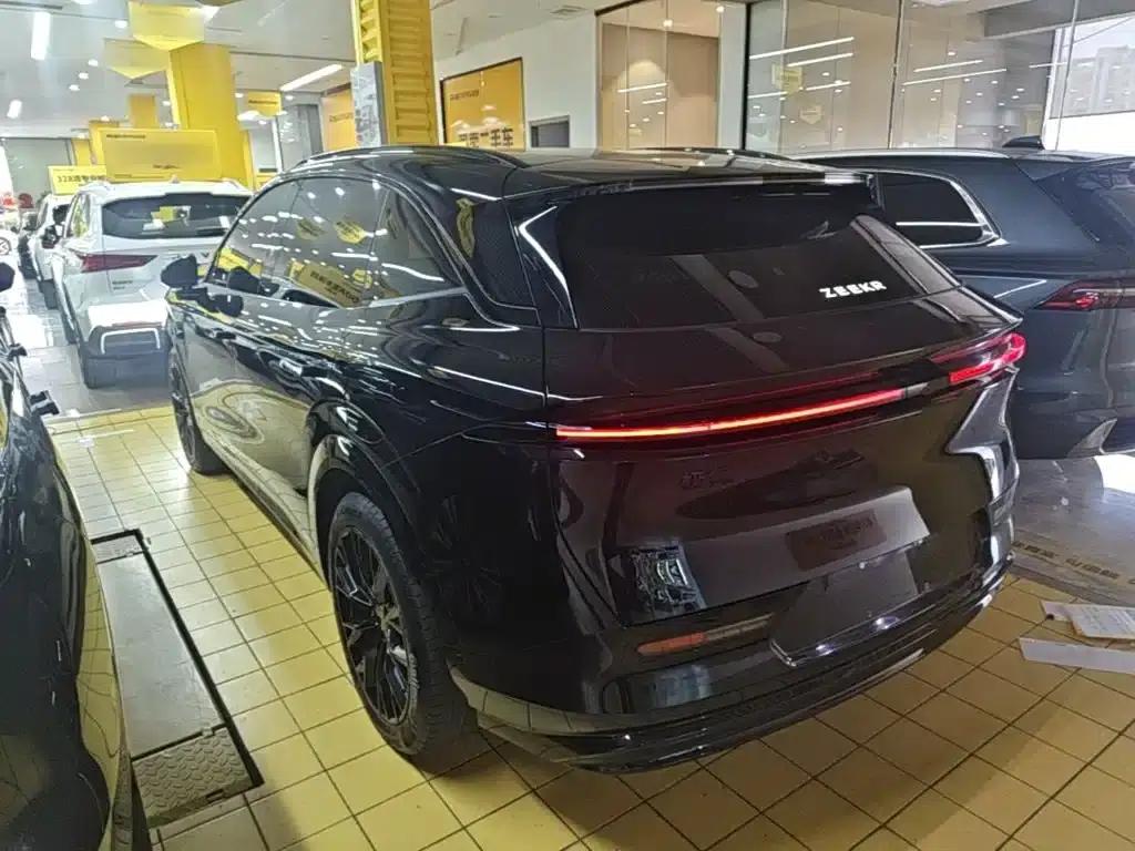 Jike 7X 2025 Model 100kWh Long-Range Rear-Wheel Drive Intelligent Driving Edition — миниатюра 23