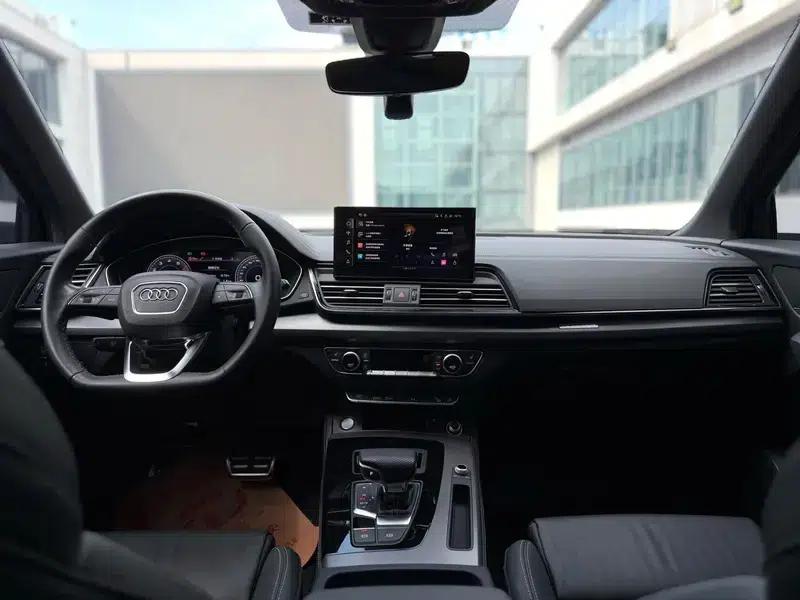 Audi Q5L 2024 40TFSI Luxury Dynamic — миниатюра 7