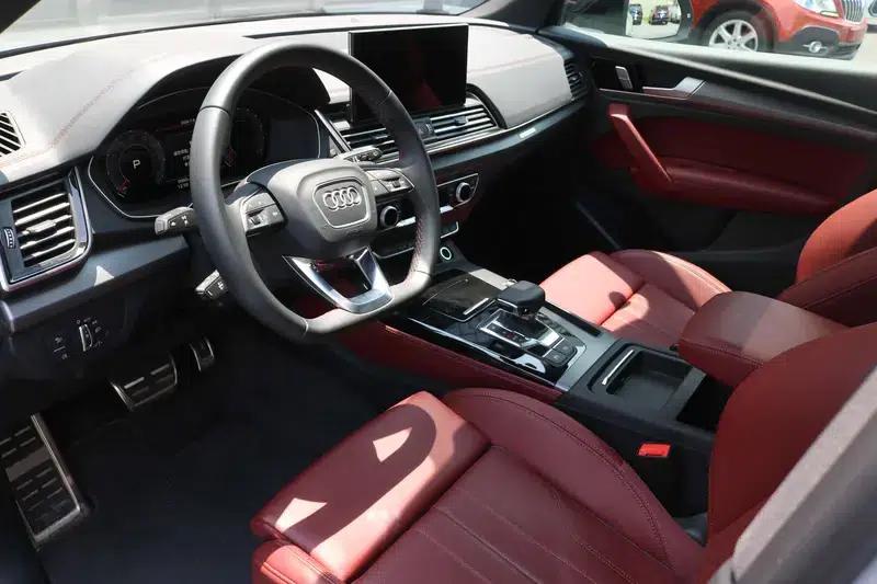 Audi Q5L 2025 quattro 45th Anniversary Edition 40TFSI Luxury Dynamic — миниатюра 12