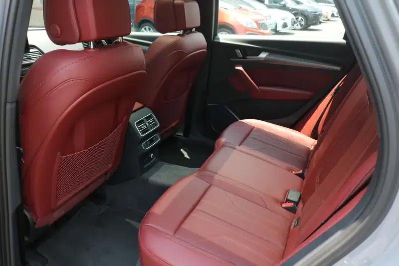 Audi Q5L 2025 quattro 45th Anniversary Edition 40TFSI Luxury Dynamic — миниатюра 13