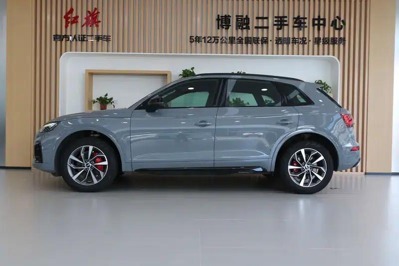 Audi Q5L 2025 quattro 45th Anniversary Edition 40TFSI Luxury Dynamic — миниатюра 3