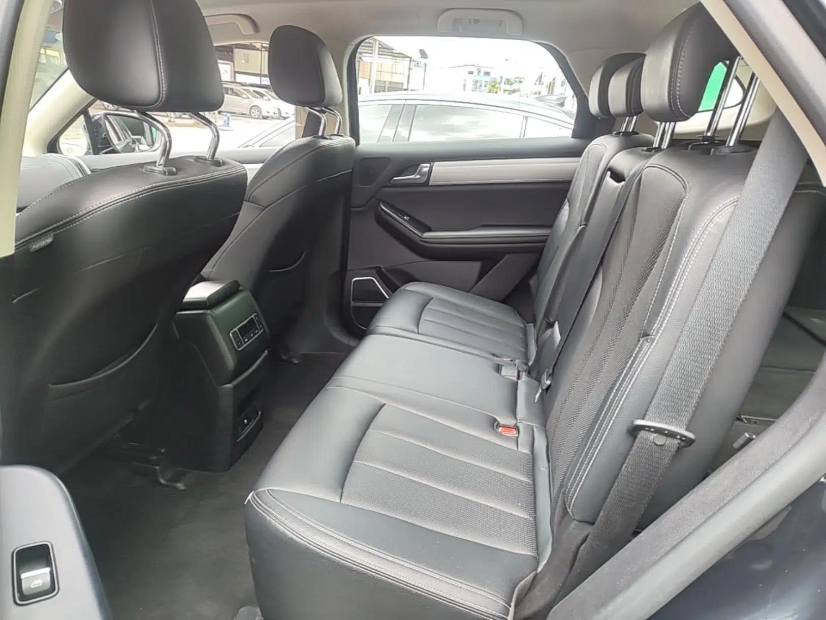 BYD Tang 2019 2.0T Automatic SmartConnect Prestige 7-Seater China VI Standard — миниатюра 20