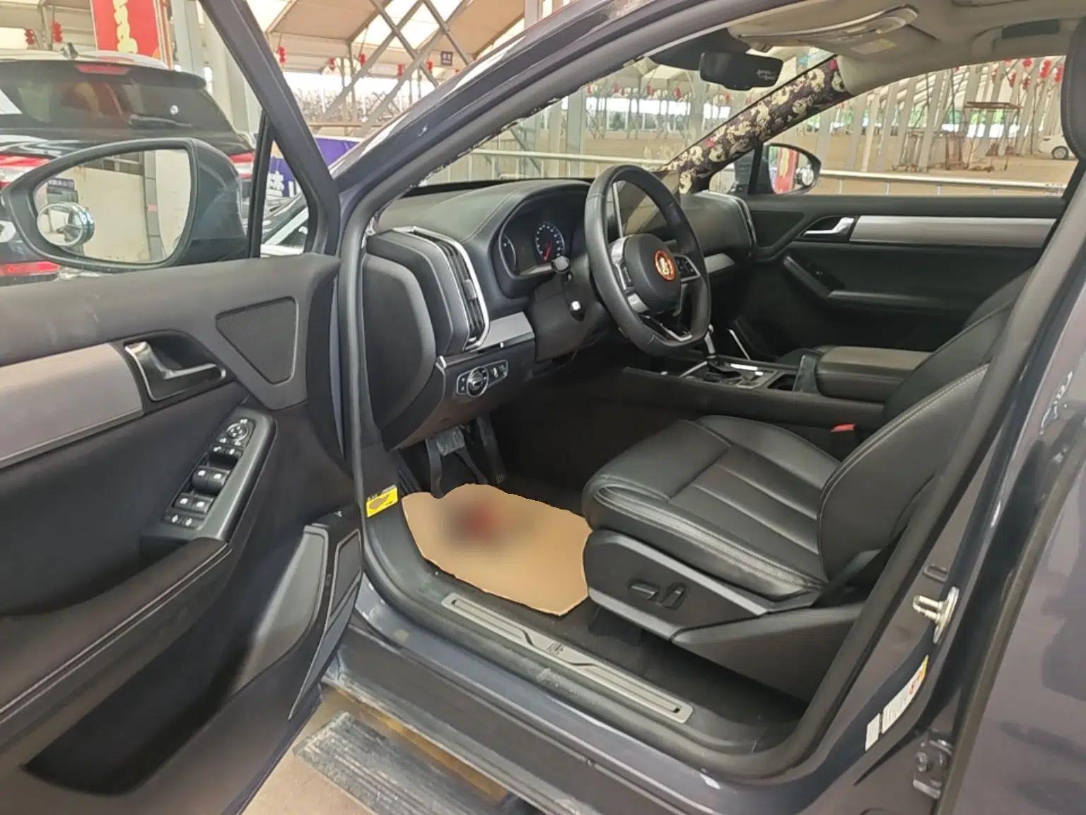 BYD Tang 2019 2.0T Automatic SmartConnect Prestige 7-Seater China VI Standard — миниатюра 18