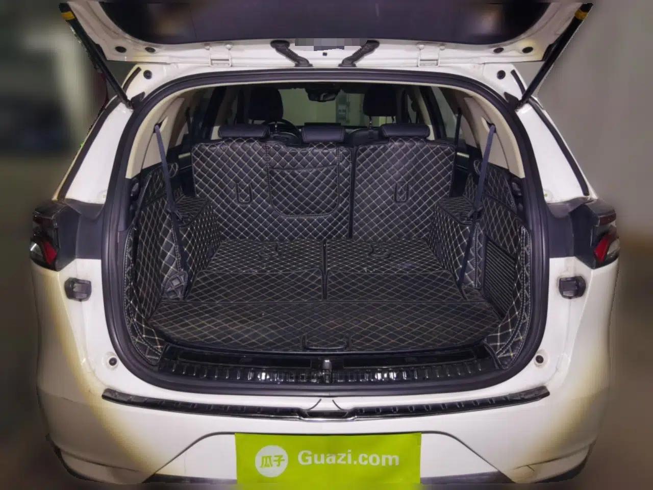 BYD Tang 2018 2.0T Automatic Smart Connect Prestige 7-Seater China V Standard — миниатюра 19