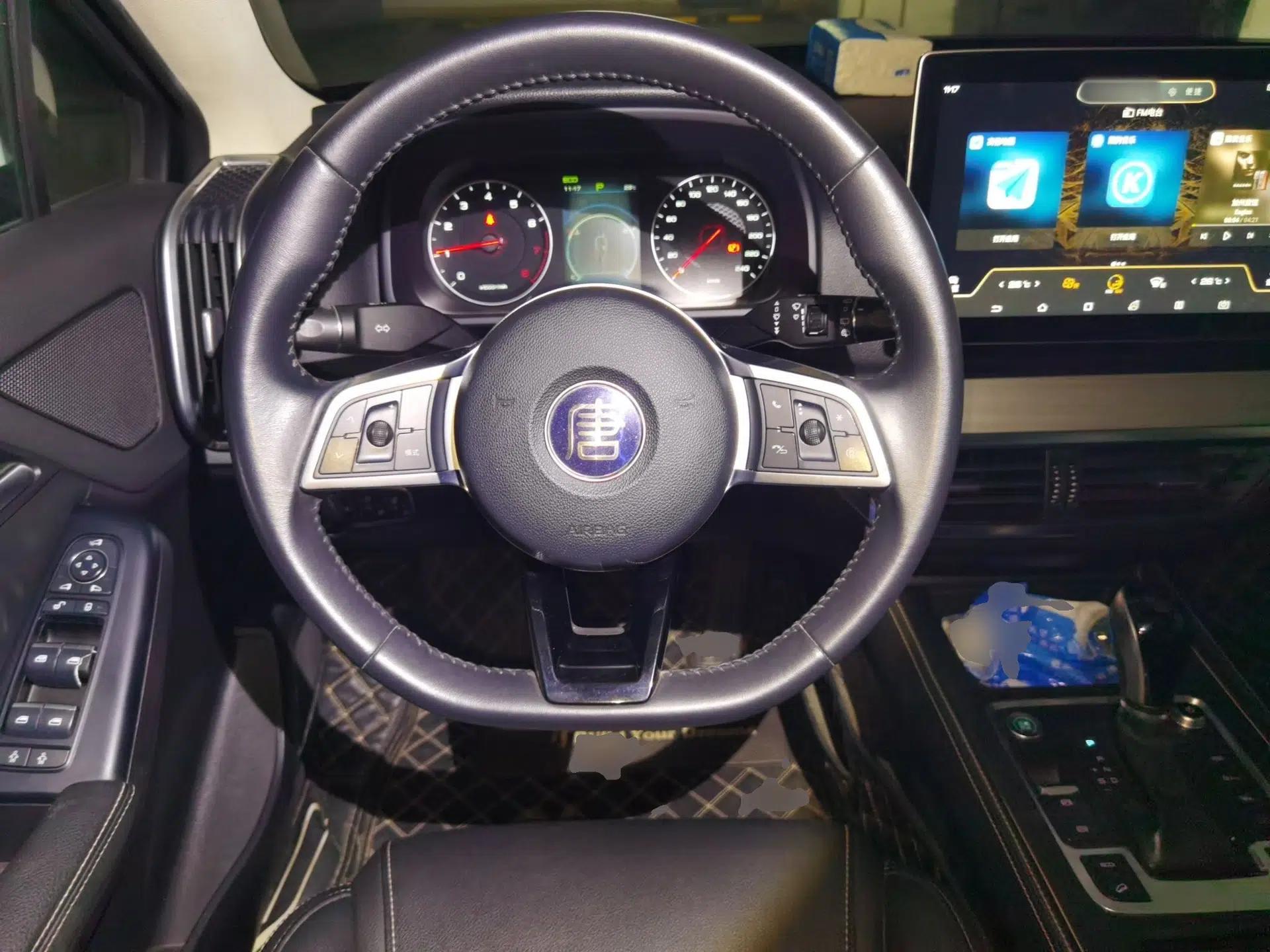 BYD Tang 2018 2.0T Automatic Smart Connect Prestige 7-Seater China V Standard — миниатюра 10