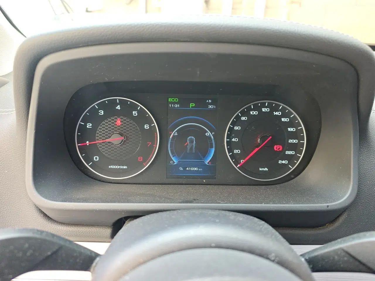 BYD Tang 2018 2.0T Automatic SmartConnect Luxury Edition 5 Seats China V Standard — миниатюра 11