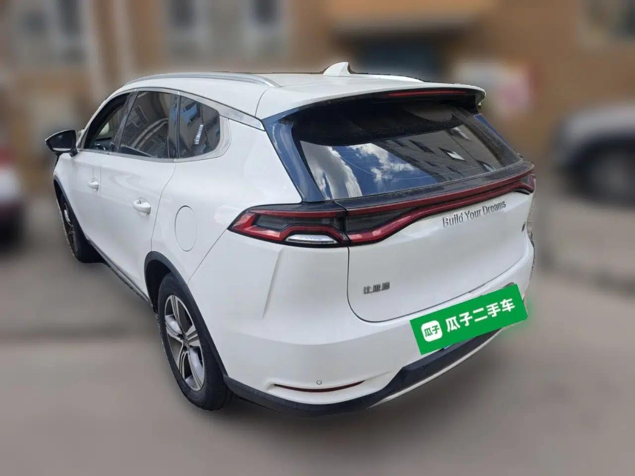 BYD Tang 2018 2.0T Automatic SmartConnect Luxury Edition 5 Seats China V Standard — миниатюра 4