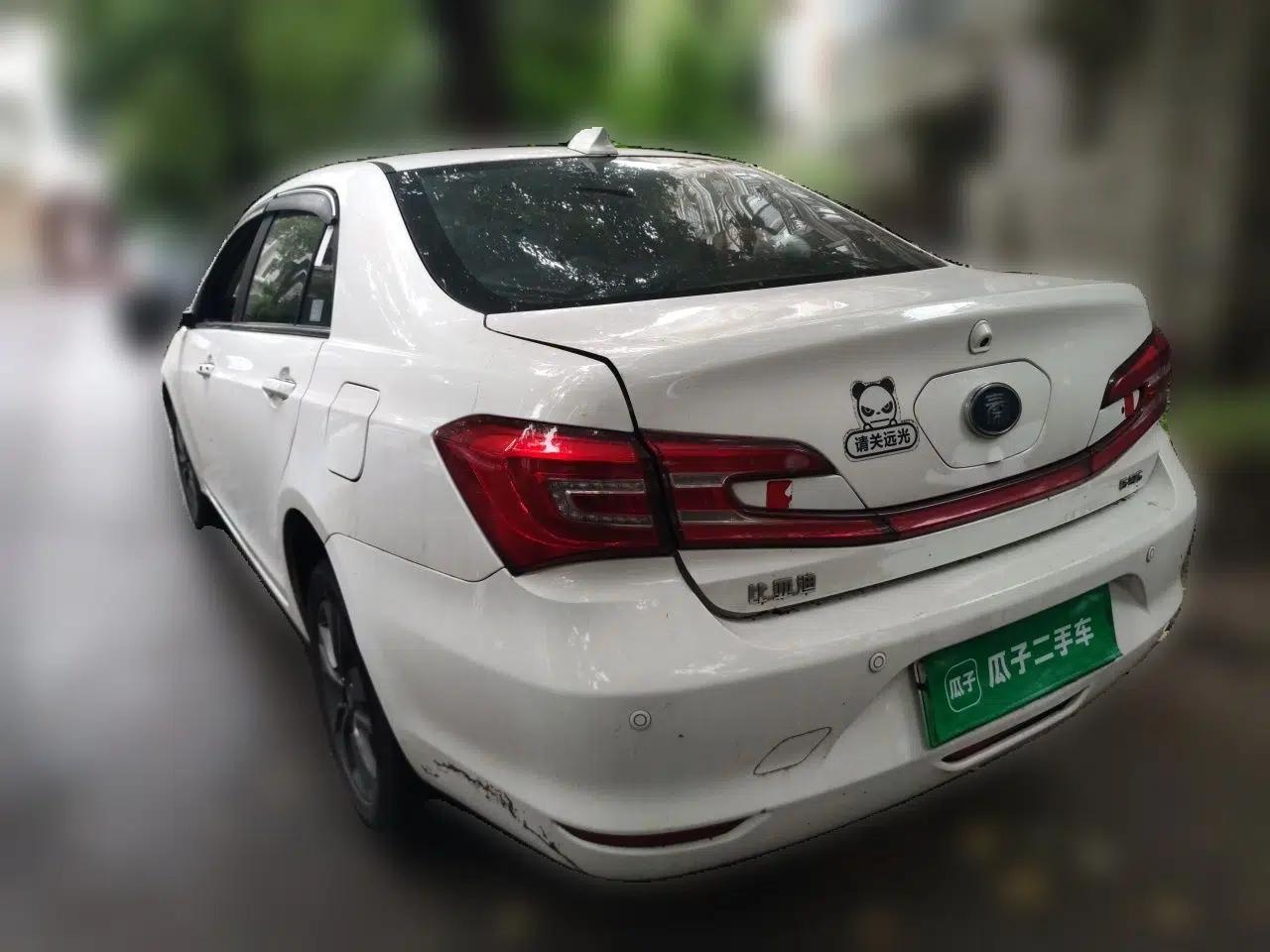 BYD Qin New Energy 2017 1.5T Luxury Model — миниатюра 4