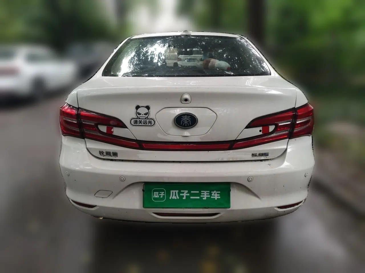 BYD Qin New Energy 2017 1.5T Luxury Model — миниатюра 5