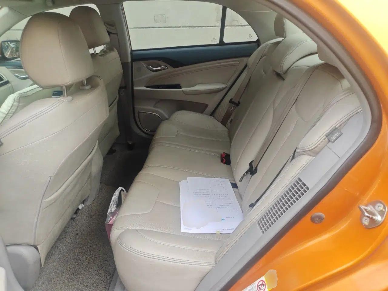 BYD Qin New Energy 2014 1.5T Flagship Model — миниатюра 17
