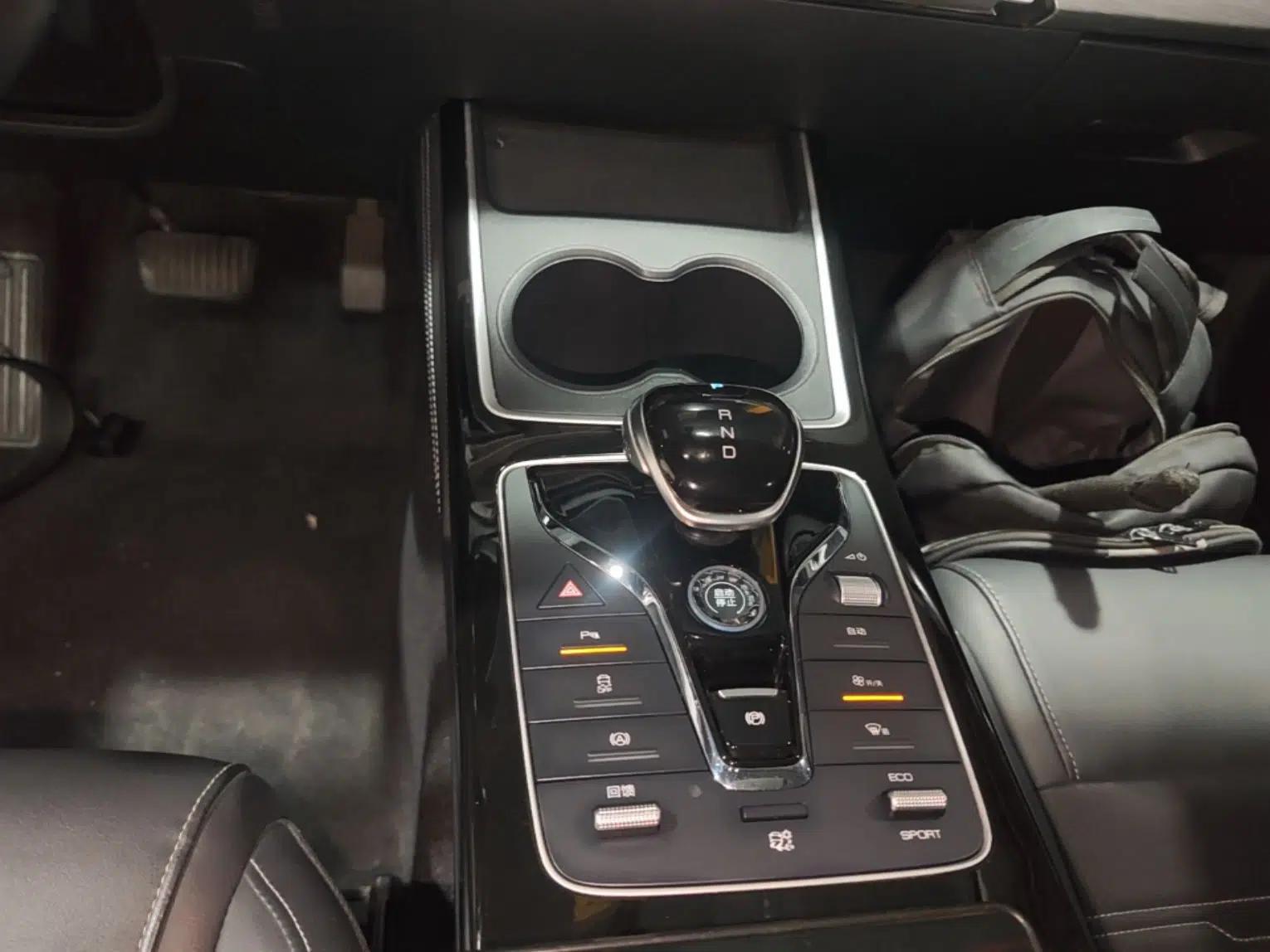 BYD Qin New Energy 2021 Travel Edition — миниатюра 16