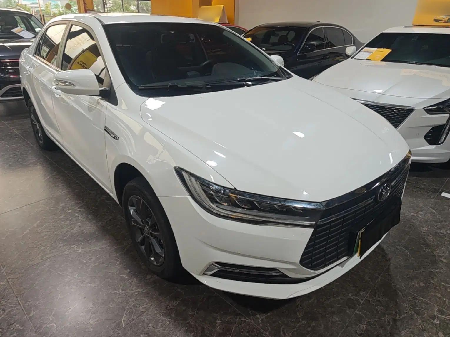 BYD Qin New Energy 2021 Travel Edition — миниатюра 3