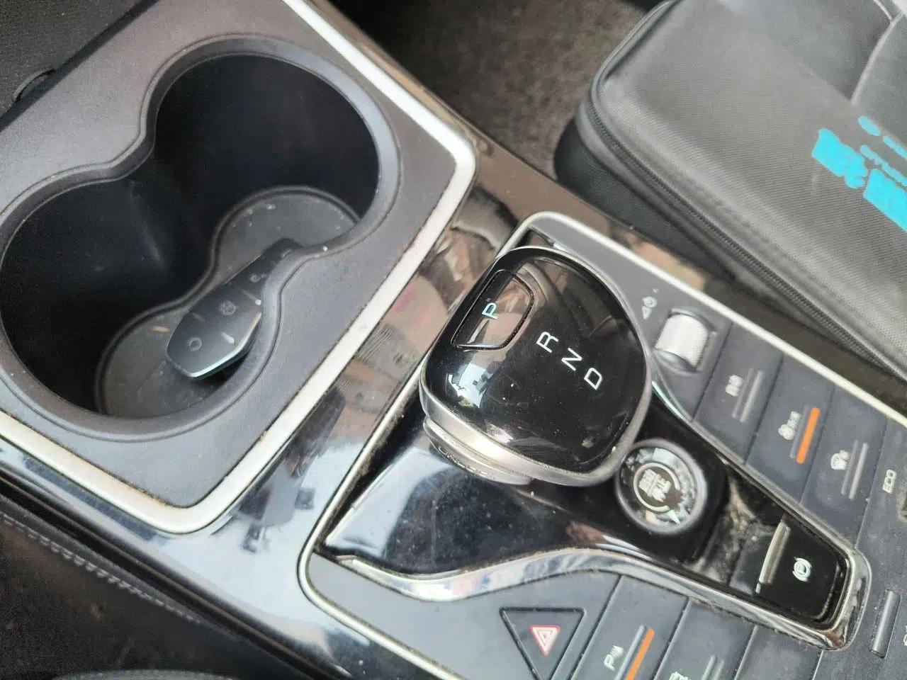 BYD Qin New Energy 2021 Travel Edition — миниатюра 14