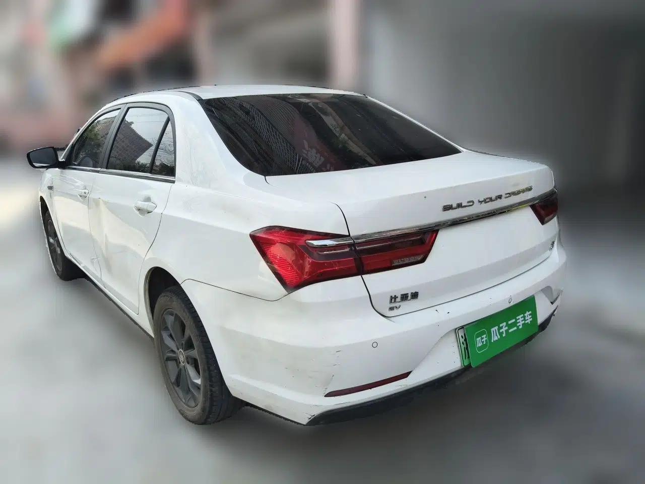 BYD Qin New Energy 2021 Travel Edition — миниатюра 4