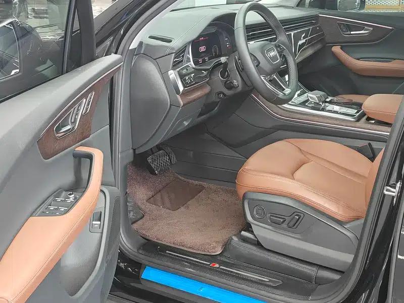 Audi Q7 2025 55 TFSI quattro S line Black Knight Edition — миниатюра 19