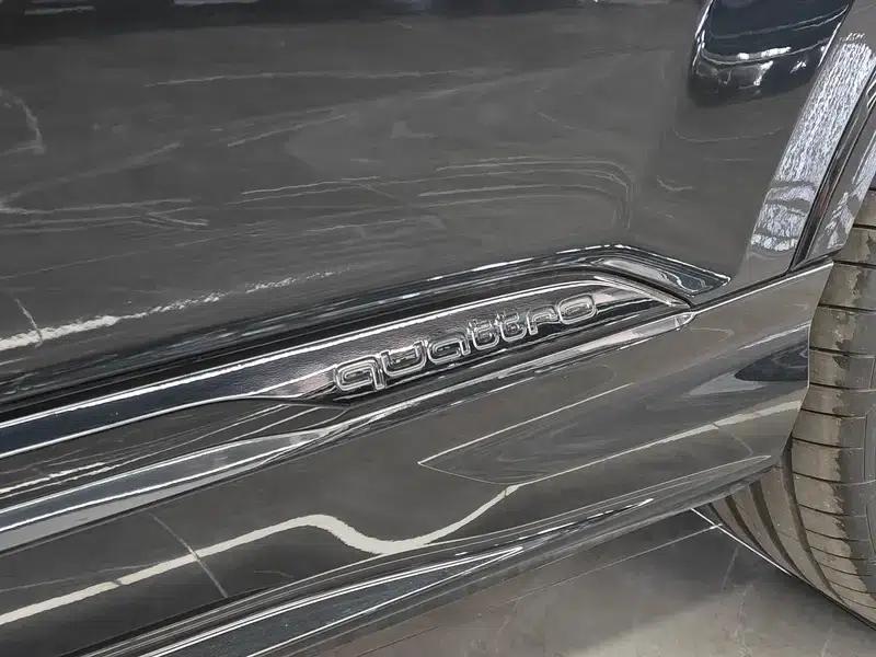 Audi Q7 2025 55 TFSI quattro S line Black Knight Edition — миниатюра 8