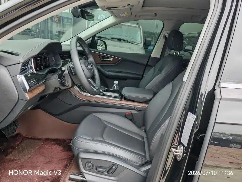 Audi Q7 2025 55 TFSI quattro S line Sport — миниатюра 11