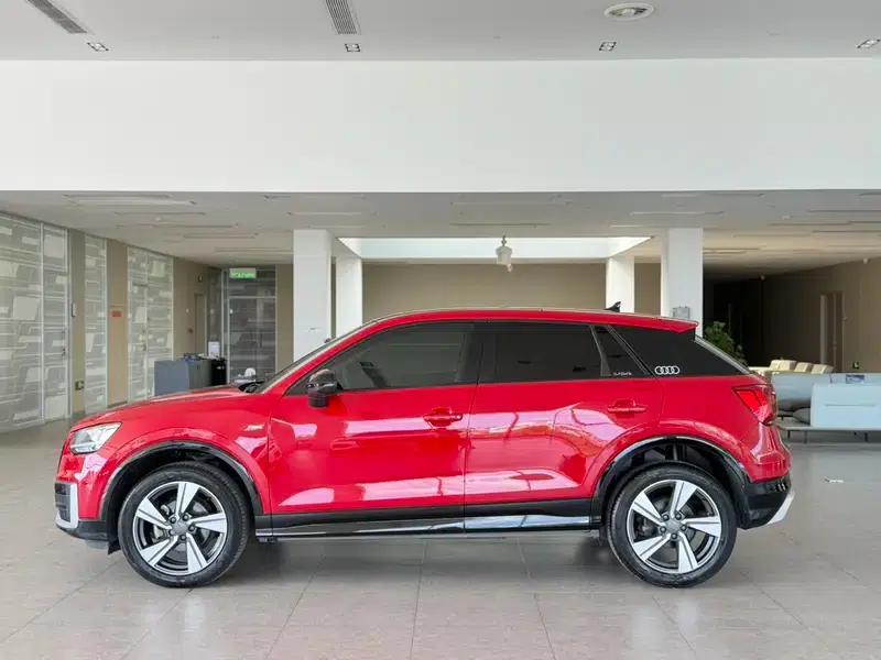Audi Q2L 2021 35TFSI Fashion Dynamic Edition — миниатюра 3