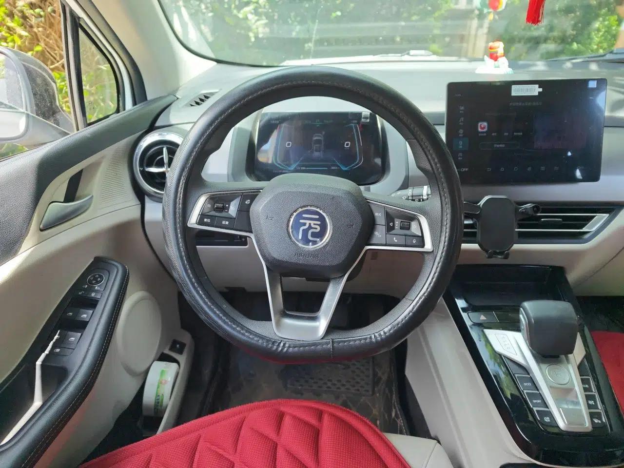 BYD Yuan Pro 2021 401 km Luxury Version — миниатюра 10
