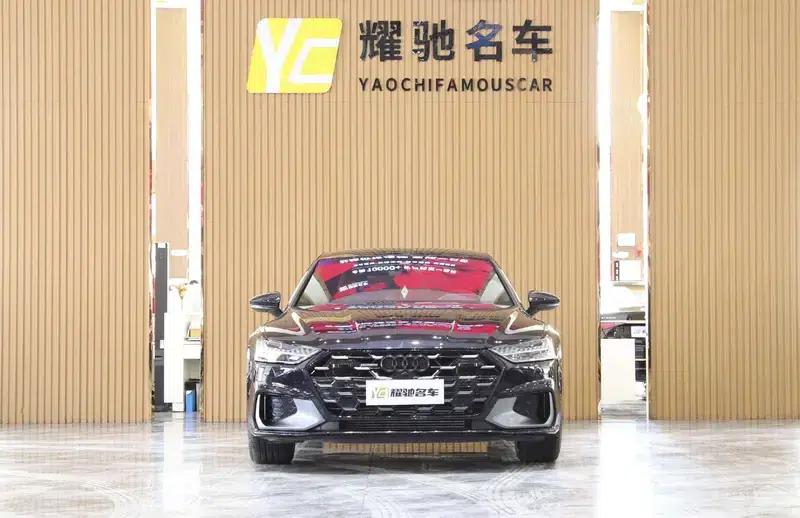 2024 Audi A7L 45 TFSI quattro Black Edition — миниатюра 2