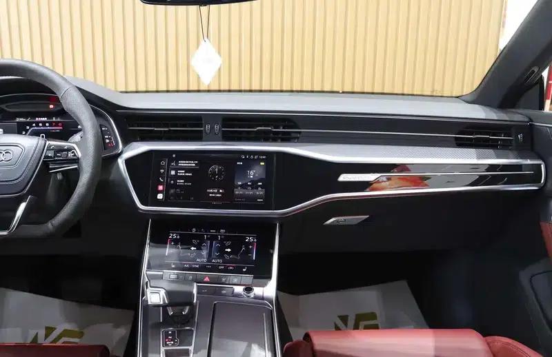 2024 Audi A7L 45 TFSI quattro Black Edition — миниатюра 6