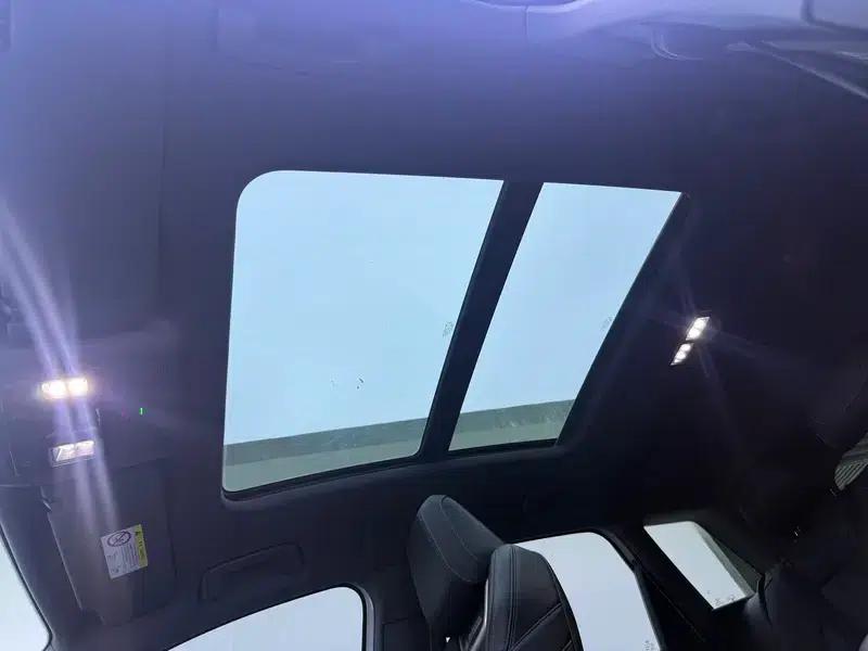 Audi Q4 e-tron 2024 Model 40 e-tron Trailblazer — миниатюра 19
