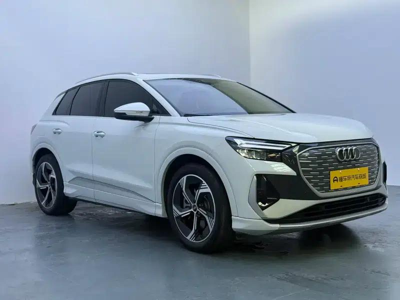 Audi Q4 e-tron 2024 Model 40 e-tron Trailblazer — миниатюра 3