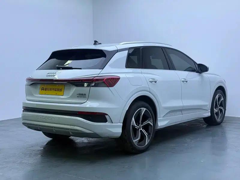 Audi Q4 e-tron 2024 Model 40 e-tron Trailblazer — миниатюра 7