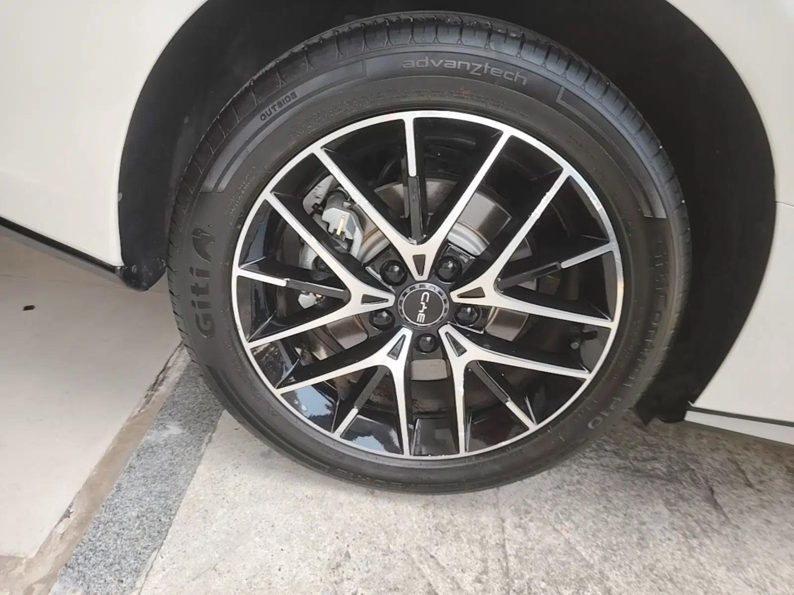 BYD Seal 07 DM-i 2025 DM-i 1.5L 125km Elite Model — миниатюра 11