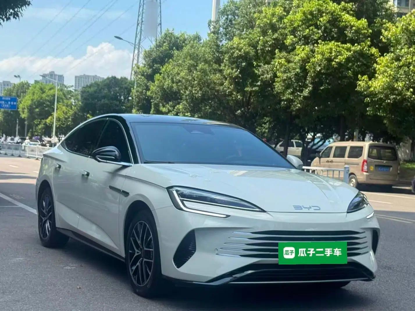 BYD Seal 07 DM-i 2025 DM-i 1.5L 125km Elite Model — миниатюра 3