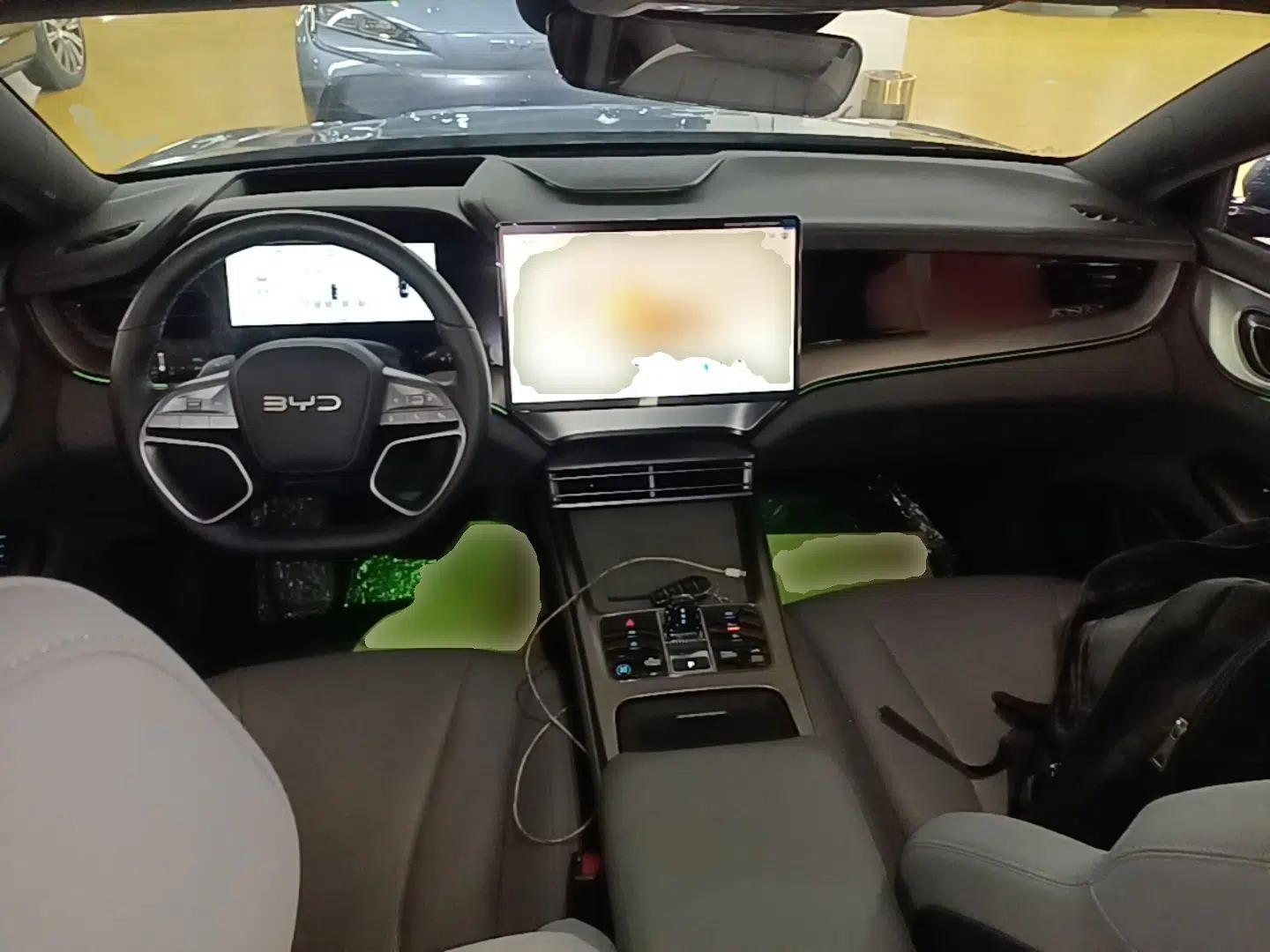 BYD Seal 07 DM-i 2025 Intelligent Driving Version DM-i 1.5L 125 km Prestige Edition — миниатюра 12