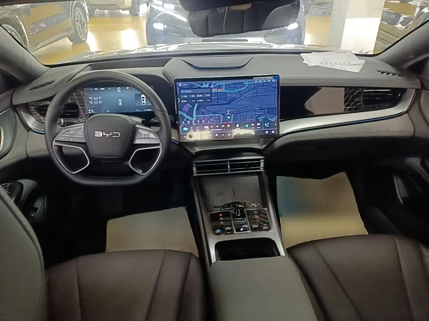 BYD Seal 07 DM-i 2025 Intelligent Driving Version DM-i 1.5L 125 km Prestige Edition — миниатюра 12
