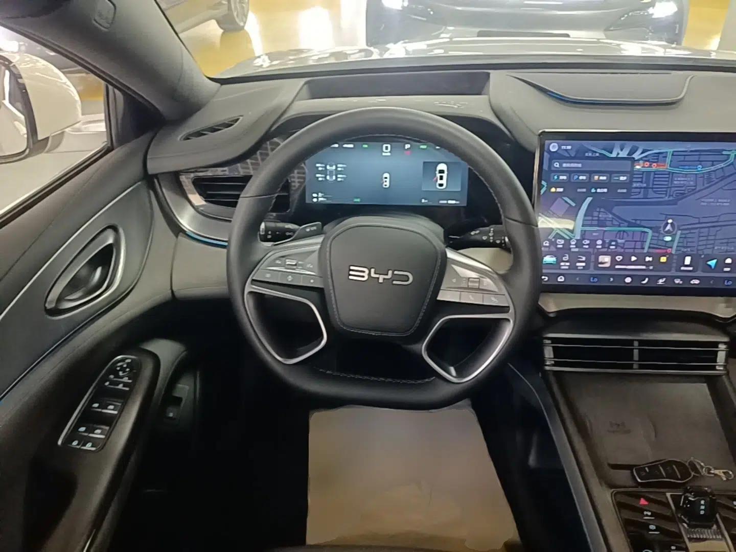 BYD Seal 07 DM-i 2025 Intelligent Driving Version DM-i 1.5L 125 km Prestige Edition — миниатюра 13