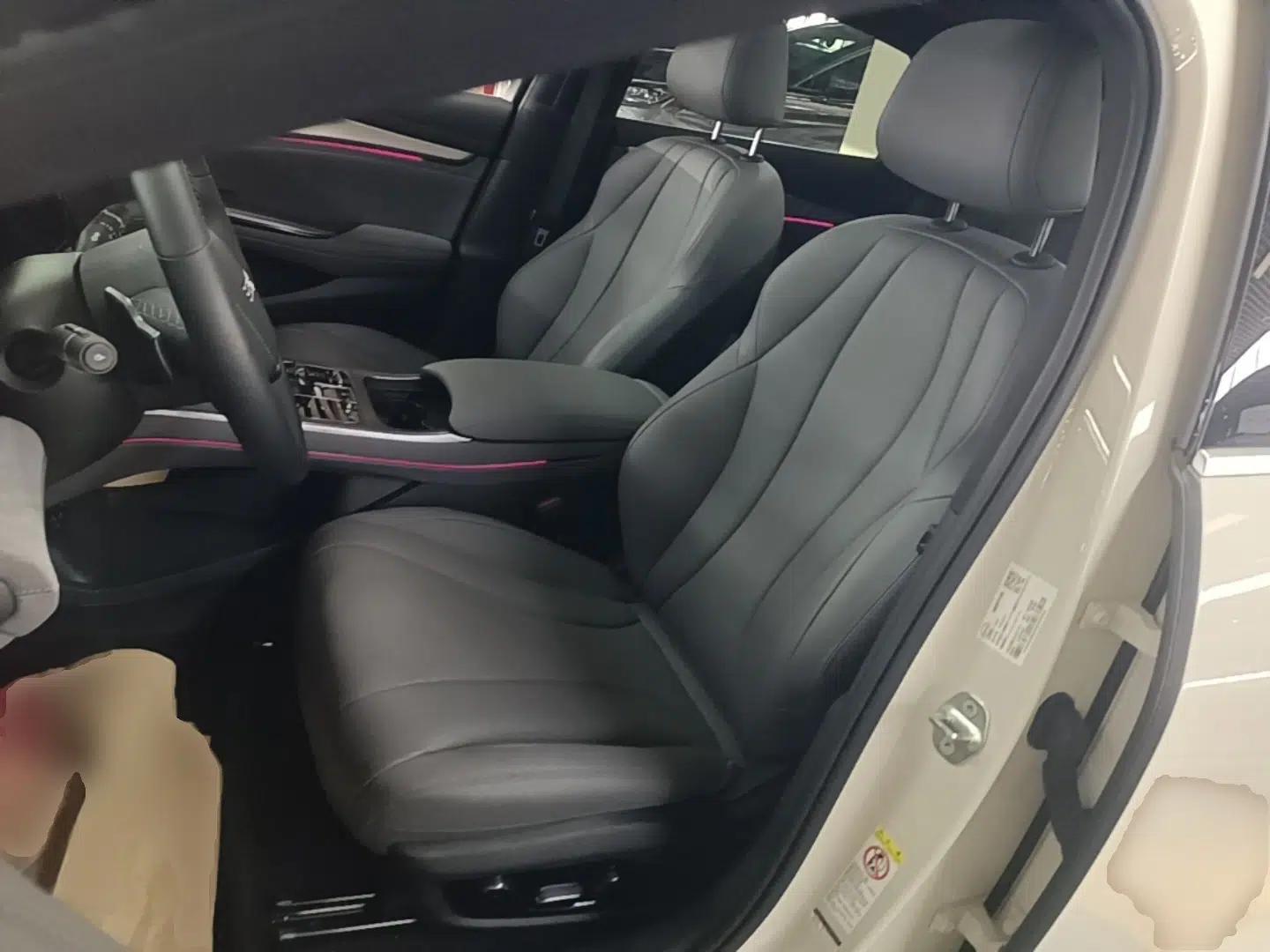 BYD Seal 07 DM-i 2025 Intelligent Driving Version DM-i 1.5L 125 km Prestige Edition — миниатюра 17