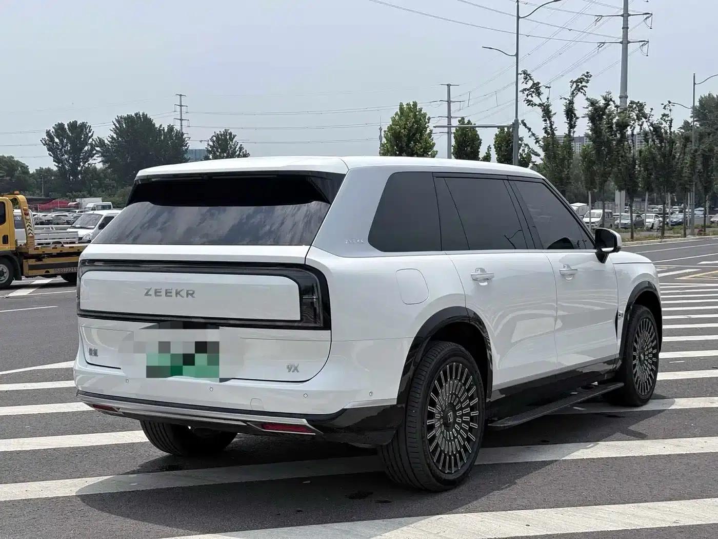 Extreme Krypton 9X 2025 Hyper Edition 70kWh — миниатюра 9
