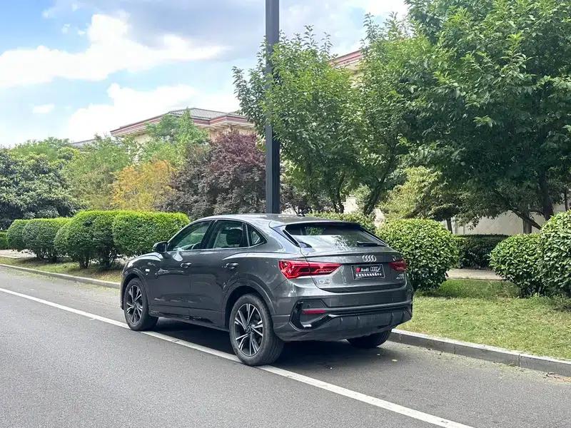 Audi Q3 Sportback 2023 40 TFSI Fashion Edition — миниатюра 4