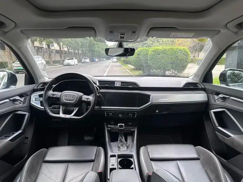 Audi Q3 Sportback 2023 40 TFSI Fashion Edition — миниатюра 6