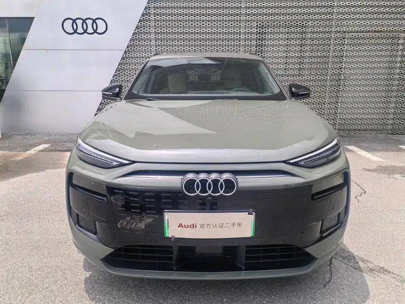 Audi Q6L e-tron 2026 First Edition — миниатюра 2