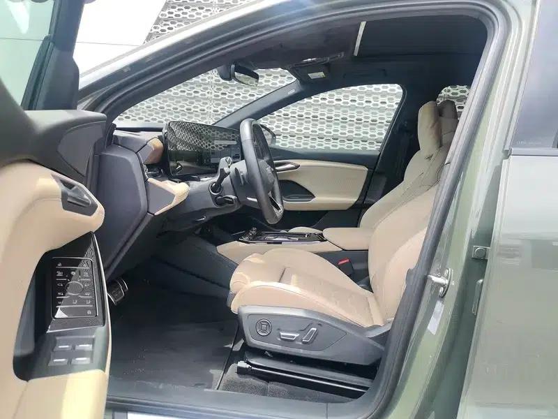 Audi Q6L e-tron 2026 First Edition — миниатюра 11