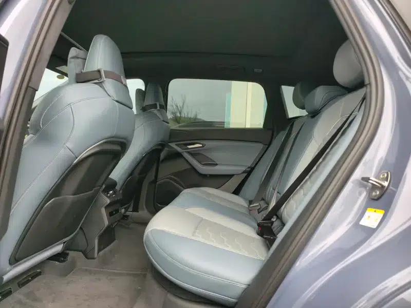 Audi Q6L e-tron 2026 First Edition — миниатюра 10