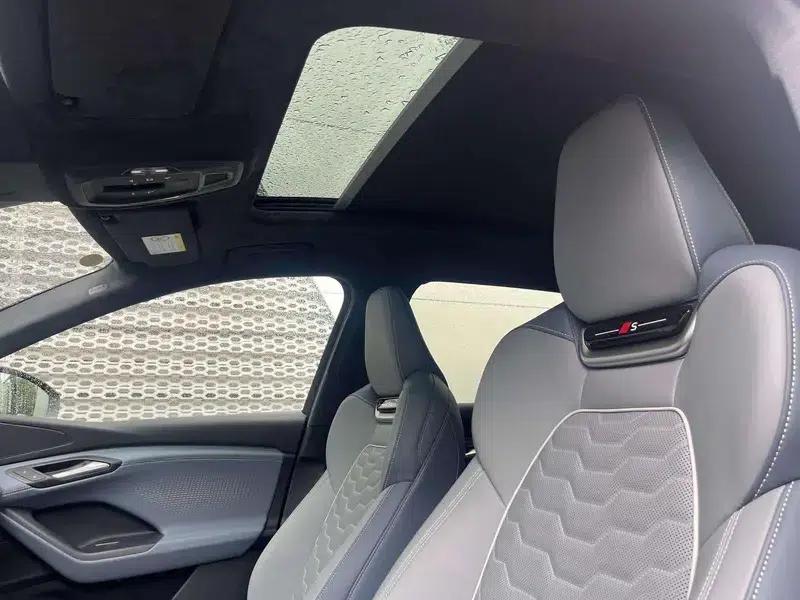 Audi Q6L e-tron 2026 First Edition — миниатюра 11