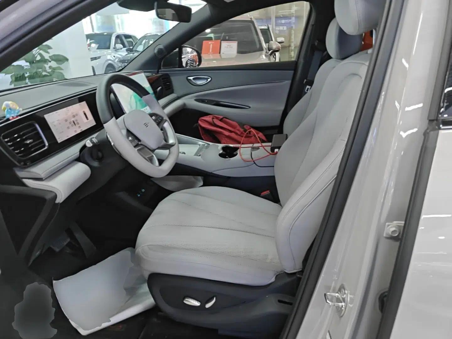 BYD Sealion 06 New Energy 2025 DM-i High-Trim Model — миниатюра 17