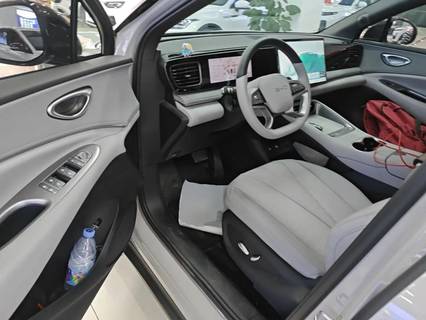 BYD Sealion 06 New Energy 2025 DM-i High-Trim Model — миниатюра 18