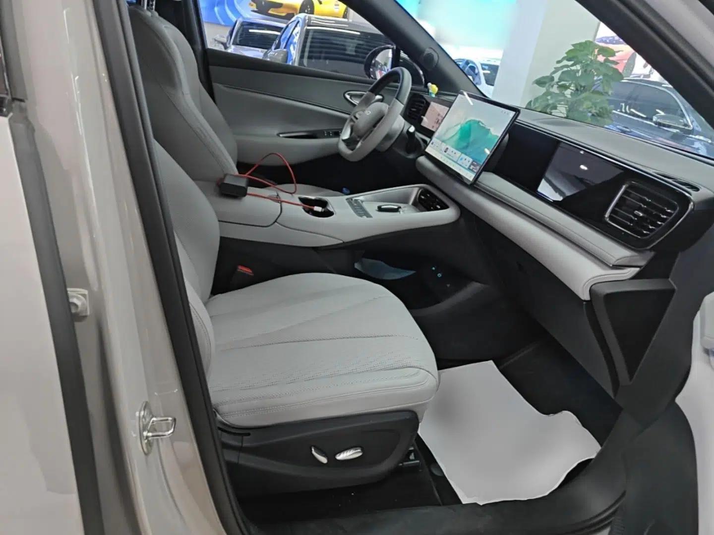 BYD Sealion 06 New Energy 2025 DM-i High-Trim Model — миниатюра 19