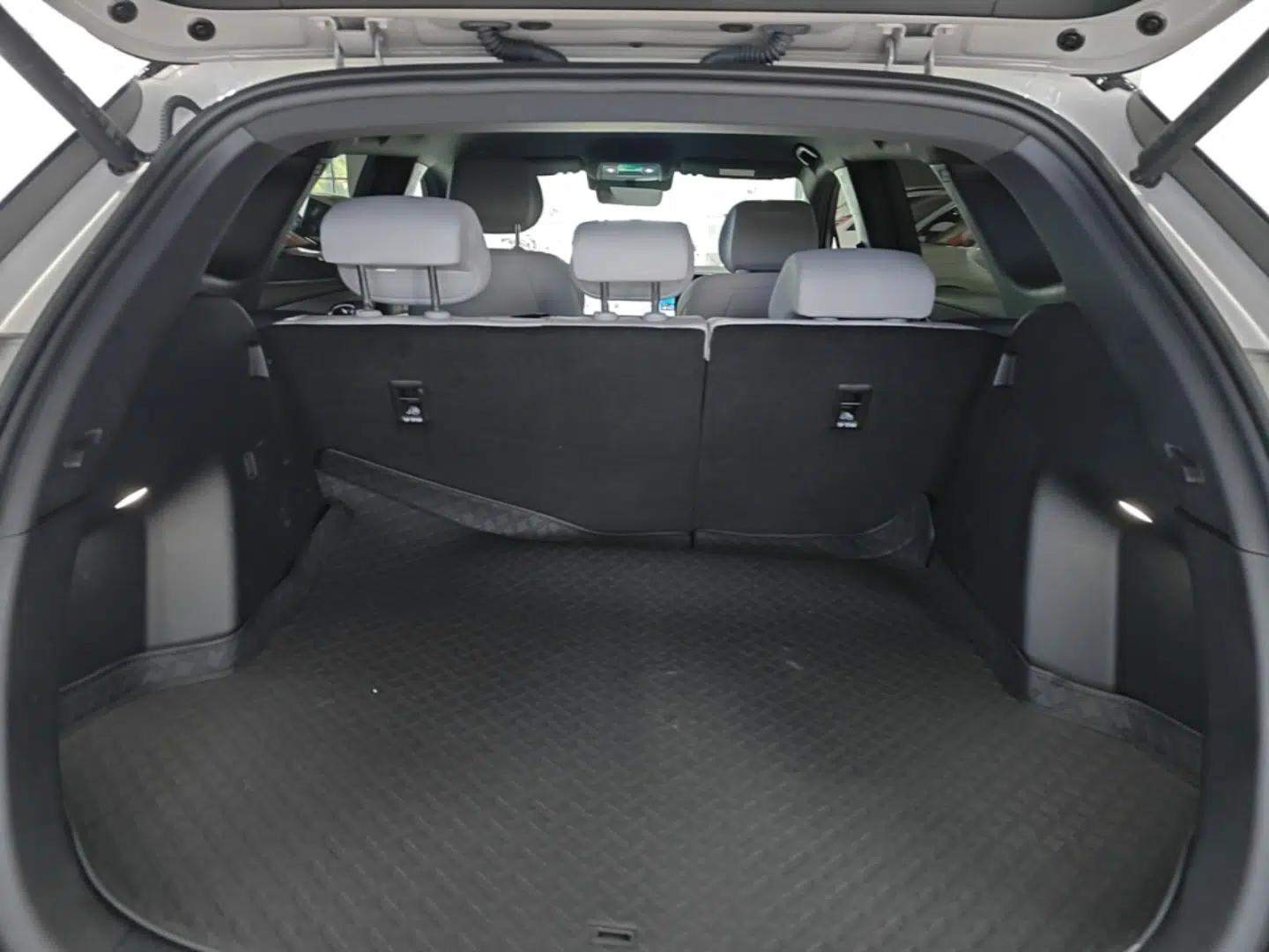 BYD Sealion 06 New Energy 2025 DM-i High-Trim Model — миниатюра 22