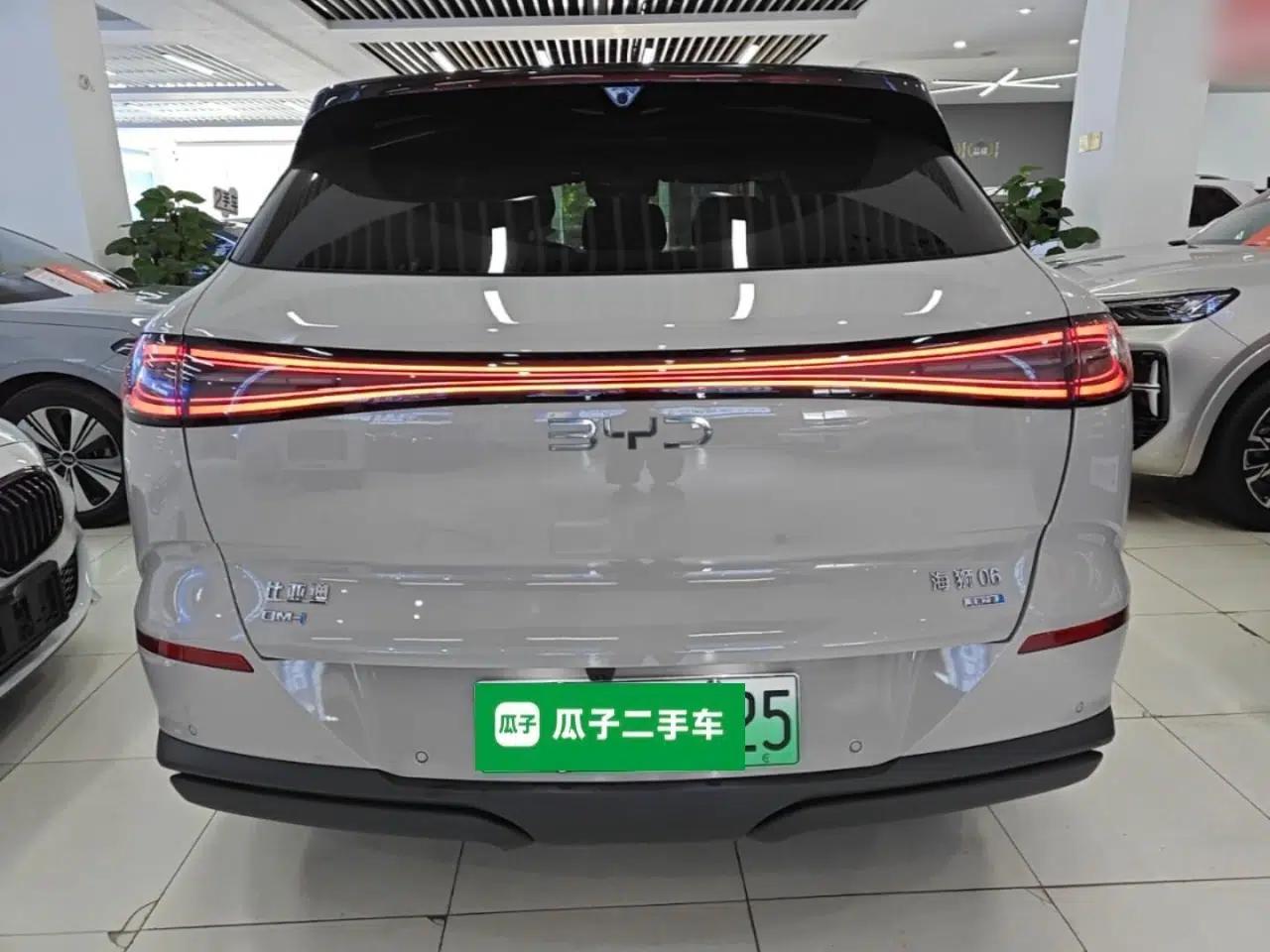 BYD Sealion 06 New Energy 2025 DM-i High-Trim Model — миниатюра 5