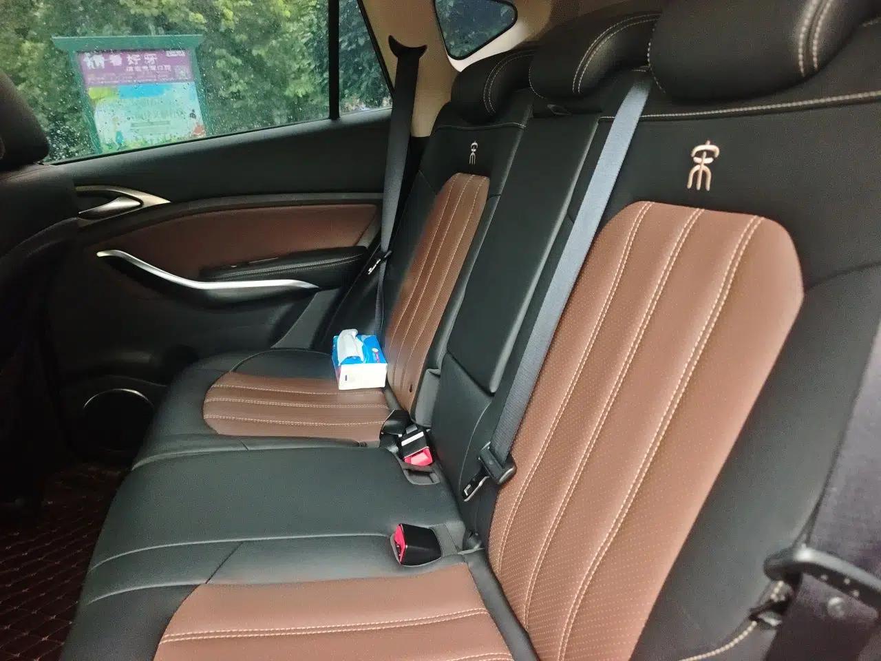 BYD Song New Energy 2017 Song DM 1.5TID All-Wheel Drive Luxury Model — миниатюра 17