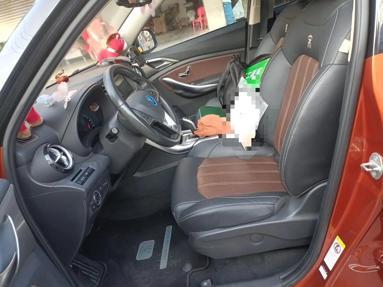 BYD Song New Energy 2017 Song DM 1.5TID All-Wheel Drive Luxury Model — миниатюра 15