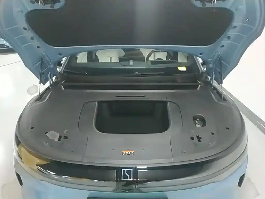 Jike 007GT 2025 Rear-Wheel Drive Intelligent Driving Edition 75kWh — миниатюра 20
